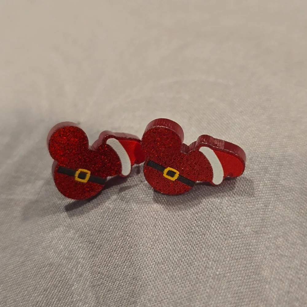 ❤️10/$13 new Christmas earrings